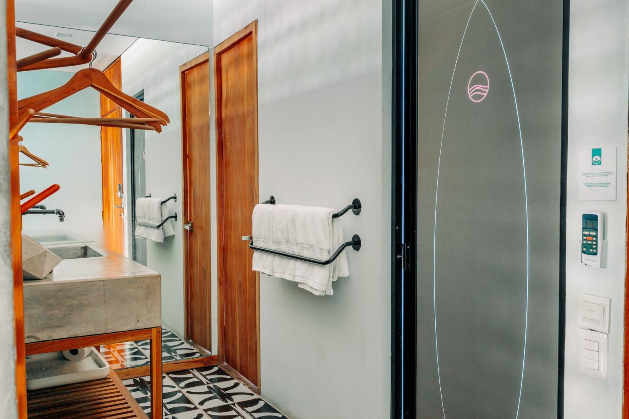 Puro Surf Hotel Эль-Сонте Экстерьер фото